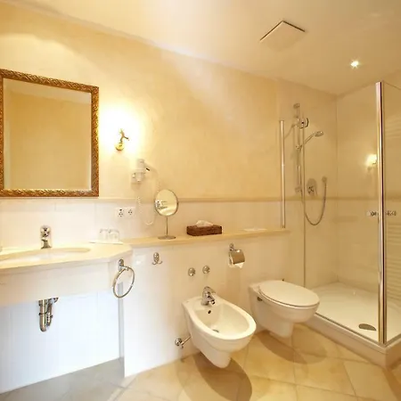 酒店 Seehaus Riessersee 3*